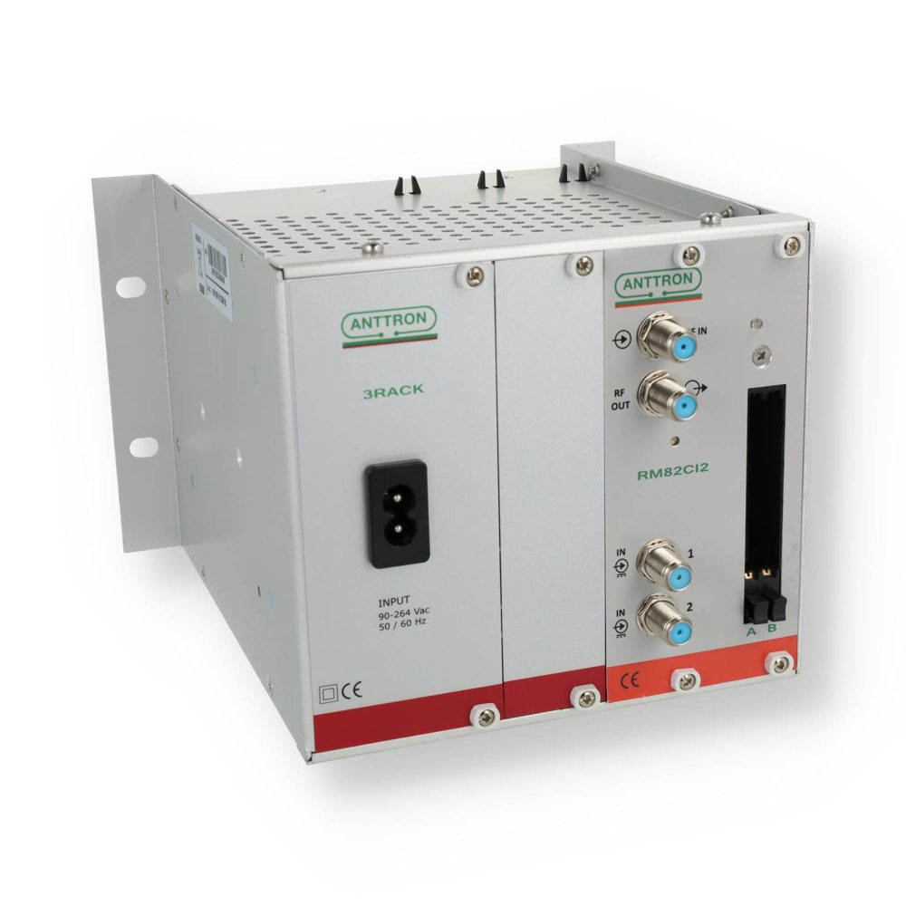 TRM82CI2 — 3Rack + RM82CI2 kompakt headend